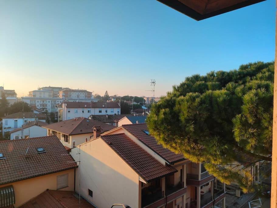 Attico A 2 Passi Dalla Stazione E Centro Storico Ravenna Exterior foto